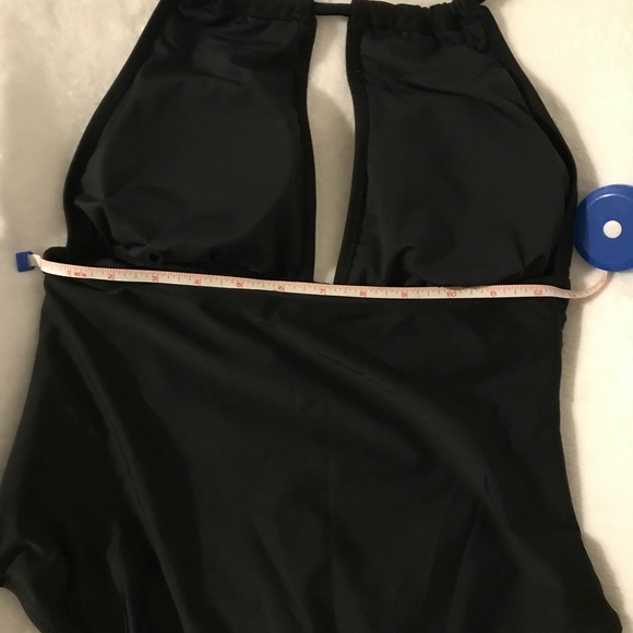 Cupshe Black One Piece Swimsuit - Picture 3 of 5